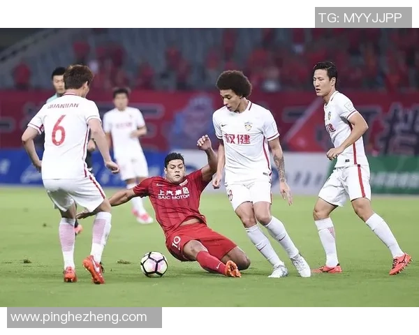 天津权健迎战全北现代精彩直播中球迷们一起见证激烈对决的时刻