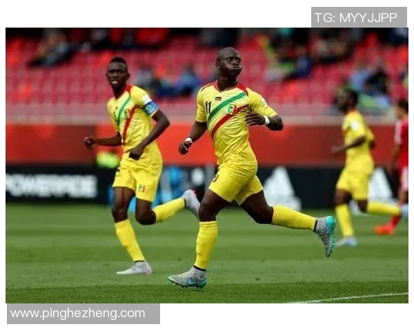 意大利U17与荷兰U17激战正酣青春对决引发球迷热议 意大利U17与荷兰U17激战正酣青春对决引发球迷热议